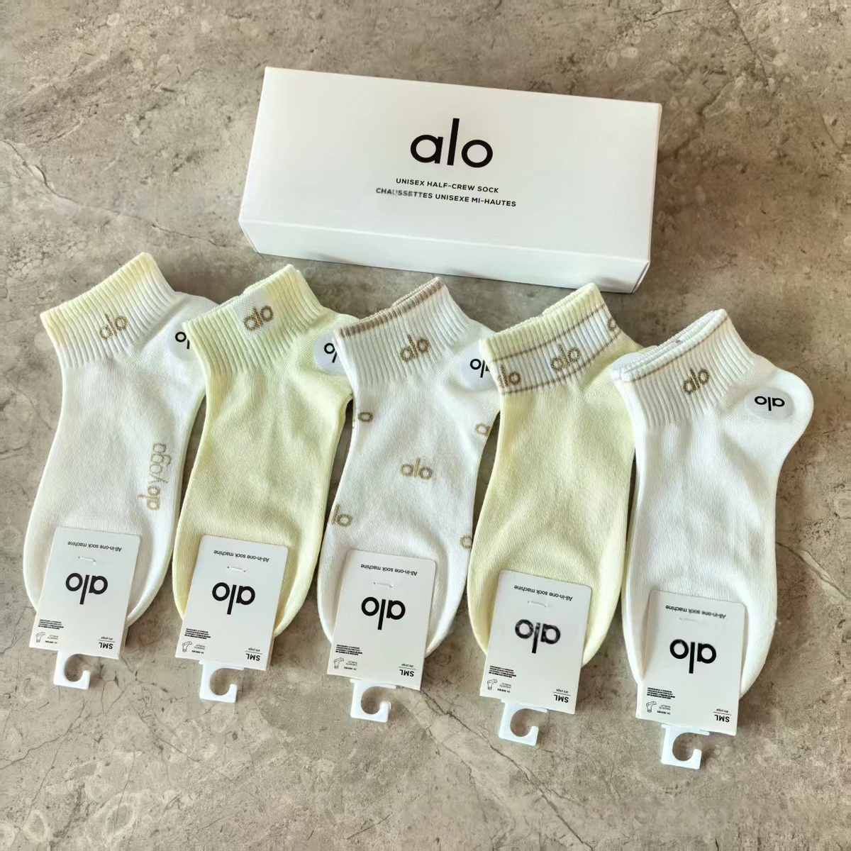 5 Pairs Half-Crew Socks Gift Box - Breathable Cotton Blend for Sports & Casual